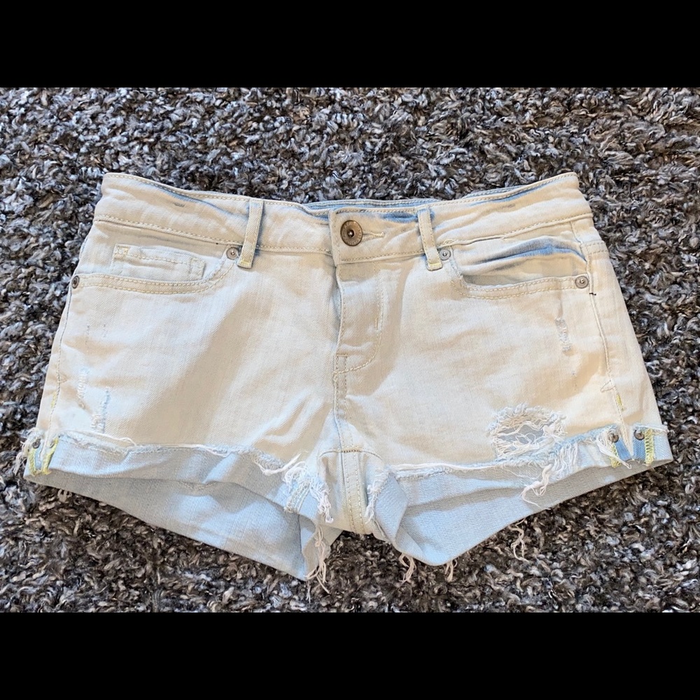 Low rise Aeropostale Shorts size 5/6